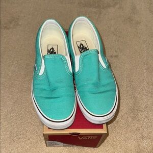 Vans Classic Slip-On Sneakers